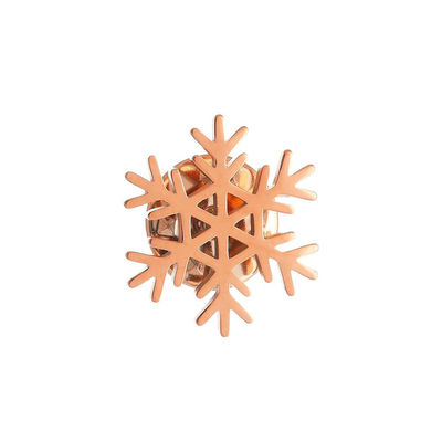 شراء الصب الميتري عيد الميلاد الحرف المعدنية 40x40mm سبيكة الزنك نملة الثلج البروشة دبوس للقميص online manufacture