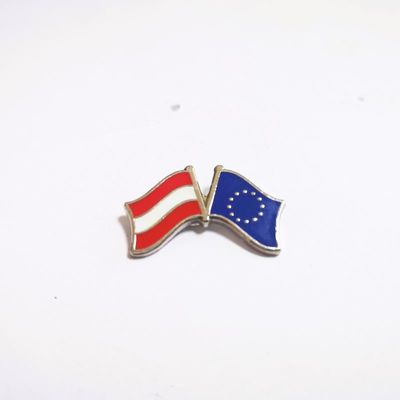 Patriotic Flag Enamel Pins Stamped With Epoxy Coating And Silver Finish