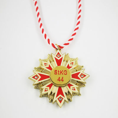 3 Parts Assembled Metal Carnival Medallion Diecasting Soft Enamel With Epoxy Colors